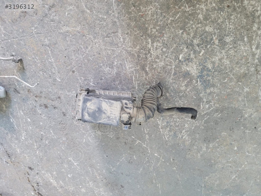 1999 - 2003  COROLLA HAVA FİLTRE KUTUSU