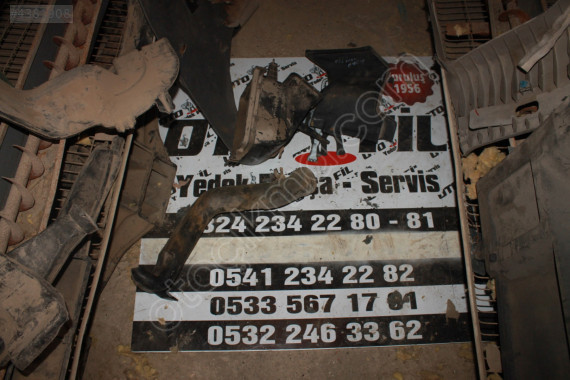 NİSSAN VANETTA LD23 BORU VE BAKALİTLER