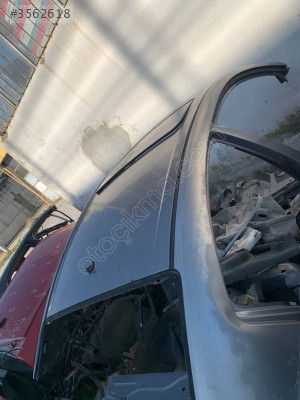 MAZDA 3 KESME DİREKLİ TAVAN ORJİNAL ÇIKMA