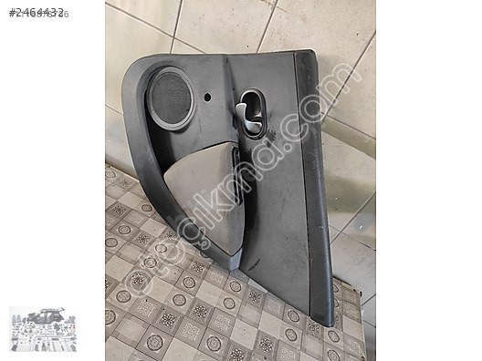 Renault Clio 3 Sw sağ arka kapı kartonu