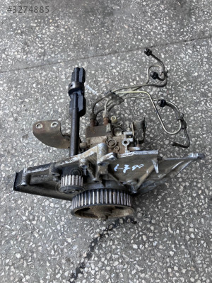 Mitsübishi L300 mazot pompası