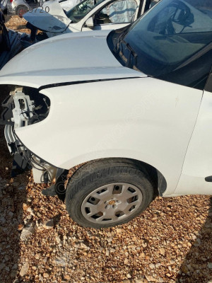 FİAT DOBLO SOL ÖN ÇAMURLUK HATASIZ BOYASIZ ORJİNAL ÇIKMA