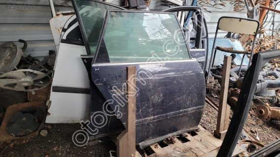 Audi a6 sw sağ arka kapı