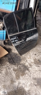 RENAULT MEGANE 2 SAĞ ARKA KAPI GÜÇMANLAR OTO