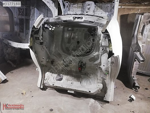 SEAT LEON ARKA ÇAMURLUK ŞASİ KUPA ÖN ŞASİ-ŞASE ÇEYREK MARŞPİYEL