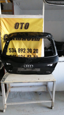 AUDİ A3 BAGAJ KAPAĞI