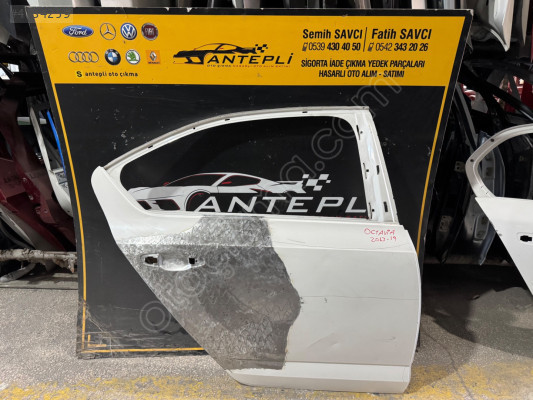 SKODA OCTAVİA SAĞ ARKA KAPI 2013-2018 ÇIKMA ORİJİNAL