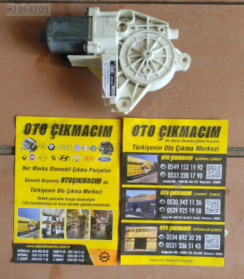Audi A3 Ön Sağ Cam Motoru - 8P0959802H l