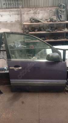 FORD FUSİON SAĞ ÖN KAPI ÇIKMA