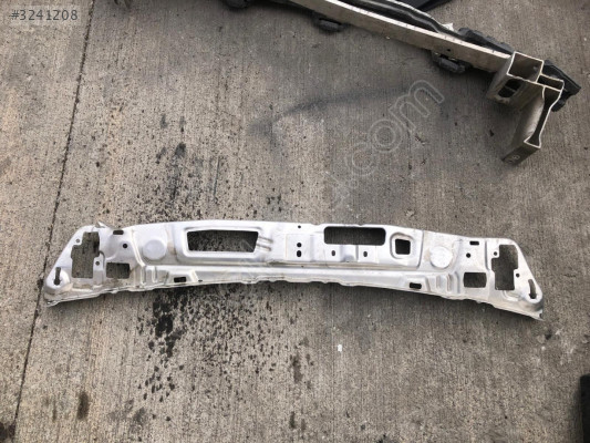 MERCEDES C SERİSİ W206 ÖN ÜST PANEL SACI 2066201400