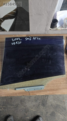 2002 TOYOTA VERSO SAĞ ARKA KAPI CAMI