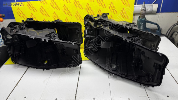 BMW G30 KASA 5.20 MAKYAJSIZ SAĞ FAR KASASI