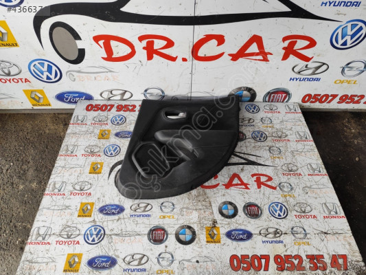 JEEP RENEGADE SAĞ ARKA KAPI DÖŞEMESİ ÇIKMA ORJİNAL