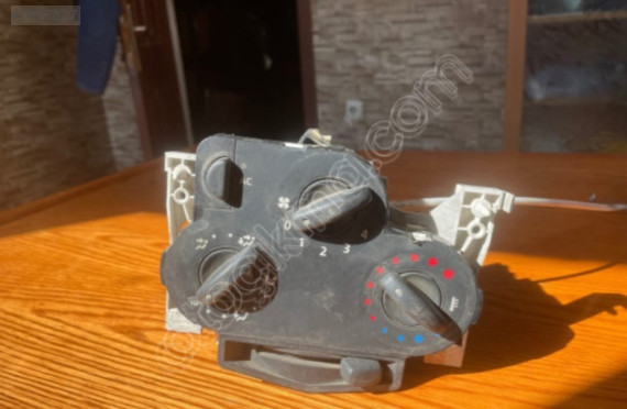 N100921V ORJİNAL DACİA LOGAN ÇIKMA KALÖRIFER PANELİ