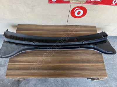 HYUNDAİ ELANTRA 2016-2018 ÖN CAM IZGARASI SIFIR YEDEK PARÇA