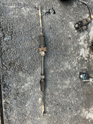 RENAULT KANGOO DİREKSİYON KUTUSU