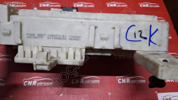 4M5T-14A073-BJ FORD FOCUS SİGORTA KUTUSU