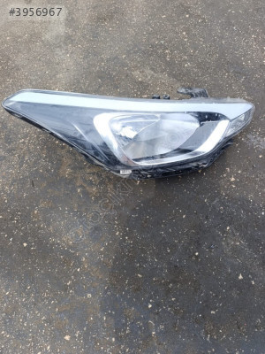 Hyundai i20 sag on far