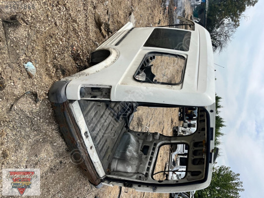 FORD CONNECT SOL ARKA ÇAMURLUK