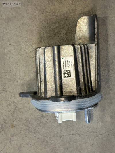 OPEL CROSSLAND SOL FAR LED BEYNİ 90181483