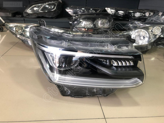 VOLKSWAGEN AMAROK SAĞ FAR IQ LİGHT 2022 N1XB13E016DE