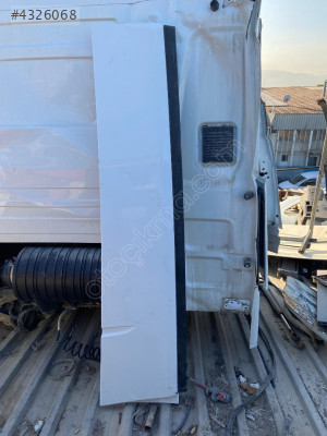 Ford f max kabin rüzgarlığı orj çıkma