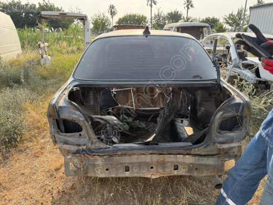95-00 Model Hyundai Accent Orjinal Çıkma Arka Panel