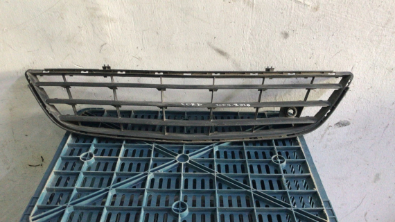 OPEL CORSA D ÖN TAMPON ORTA IZGARA ÇIKMA ORJİNAL YEDEK PARÇA