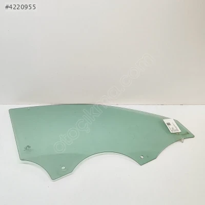 8V4845202A ORJİNAL  SAĞ ÖN CAM AUDI A3 2013>