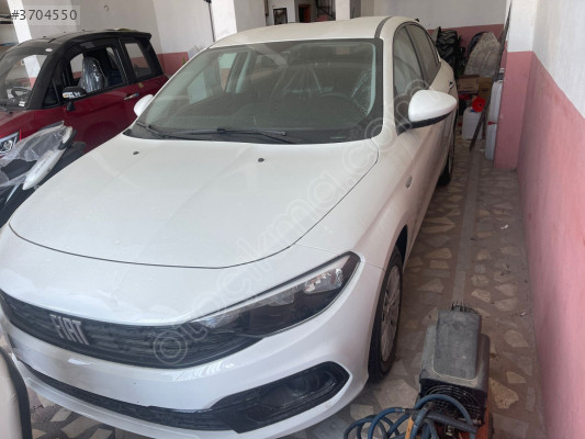 FİAT EGEA BAGAJ KAPAĞI ORJİNAL ÇIKMA