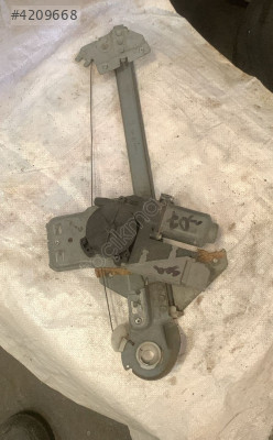 peugeot 307 sağ arka cam krikosu