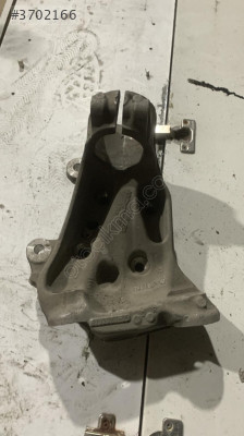 2013-2017 198788-10 bmw f30 sağ ön taşıyıcı