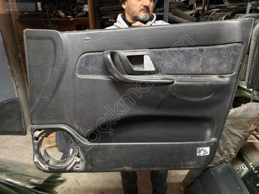 Orjinal Çıkma VW Polo Classic Sağ Ön Kapı Döşemesi