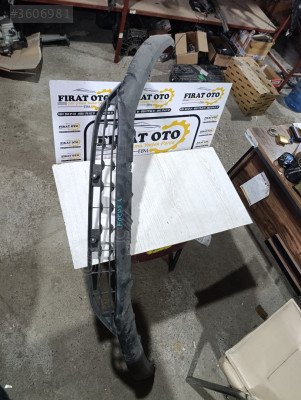 F1EB-17B635-CA ÖN TAMPON ALT DEFLEKTÖR TAŞLIK PLASTİĞİ FOCUS