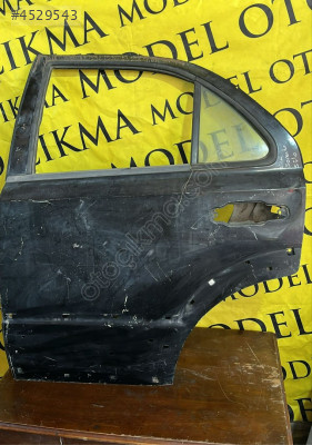 KİA SORENTO SOL ARKA KAPI