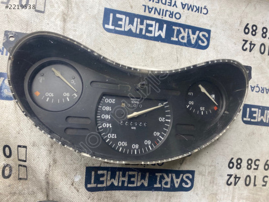 ÇIKMA OPEL CORSA B KİLOMETRE SAATİ