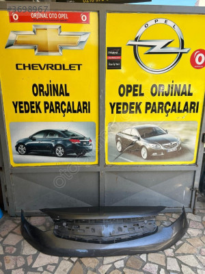 Opel vivaro tampon üst
