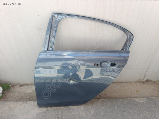 EGEA SOL ARKA KAPI ORJİNAL ÇIKMA