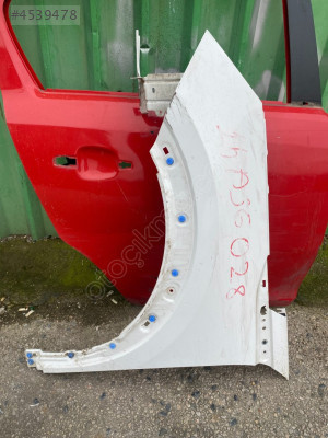 PEUGEOT 2008 SOL ÖN ÇAMURLUK - ÇIKMA ORJİNAL