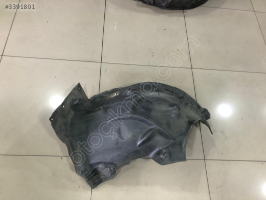 BMW 1 SERİSİ F20 SAĞ ÖN DAVLUMBAZ