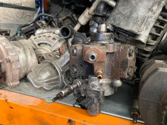 FORD TRANSİT 155 PS MAZOT POMPASI