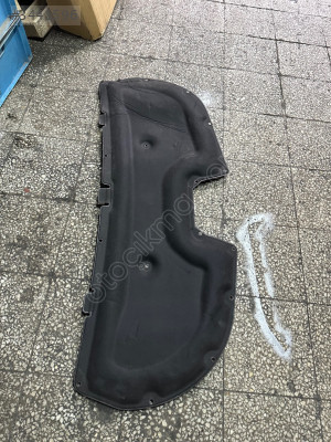 Peugeot 5008 3008 kaput keçesi