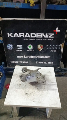 AUDİ A4 05 ÇIKMA TAŞIYICI ARKA SAĞ - 8E0505434B
