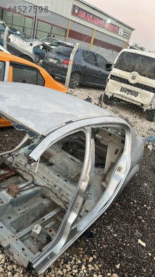 megan 2 kesme tavan arka