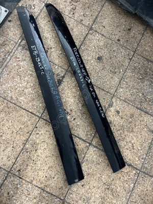 2016 2022 Model Ford Coruıer ön sol kapı çitası