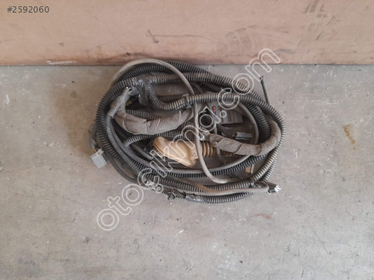 FORD CONNECT BAGAJ KAPAĞI TESİSATI
