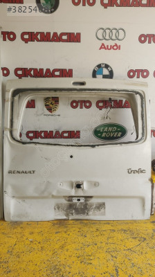 Renault Trafic Bagaj Kapağı