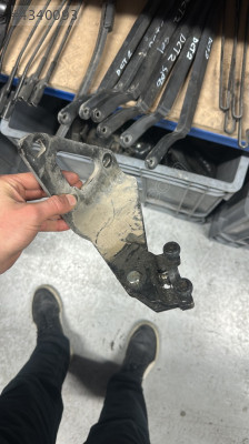 Trafic 2 sürgülü kapı rayı