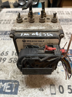 ÇIKMA VW PASSAT B6 3C0.614.109.P 3C0614109P ABS BEYNİ