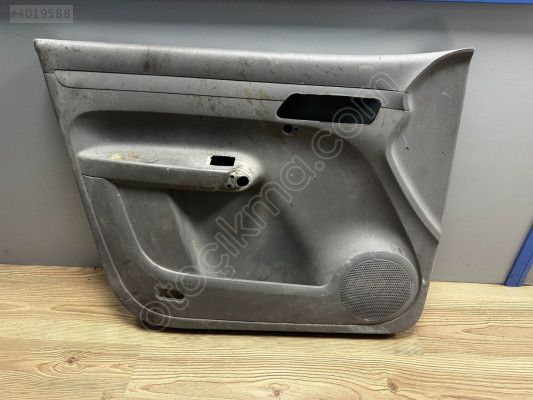 VW CADDY 04-10 KAPI DÖŞEMESİ SOL ÖN 2K1867011H 3U6